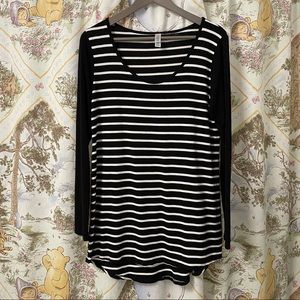 LuLaRoe Lynnae Black & White Stripe